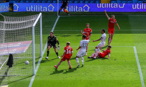  摩纳哥青年近卫军发威，青春风暴席卷联赛积分榜